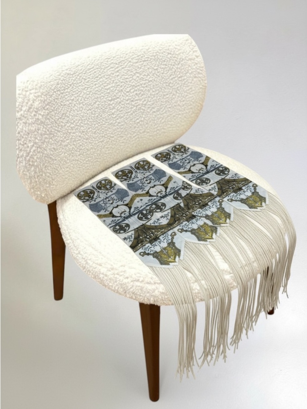 Trendy Fringe Handbag Wrap in Cream, blue and soft gold details - Picture 9 of 12
